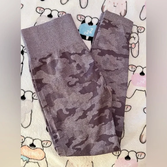 Purple Camouflage Women's Leggings - Picture 7 of 7
